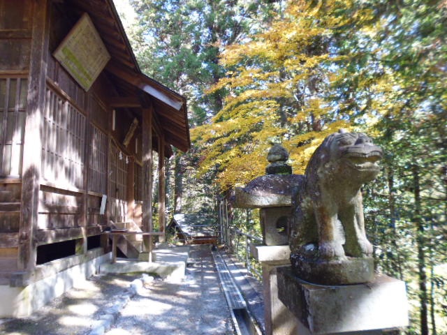 白山神社